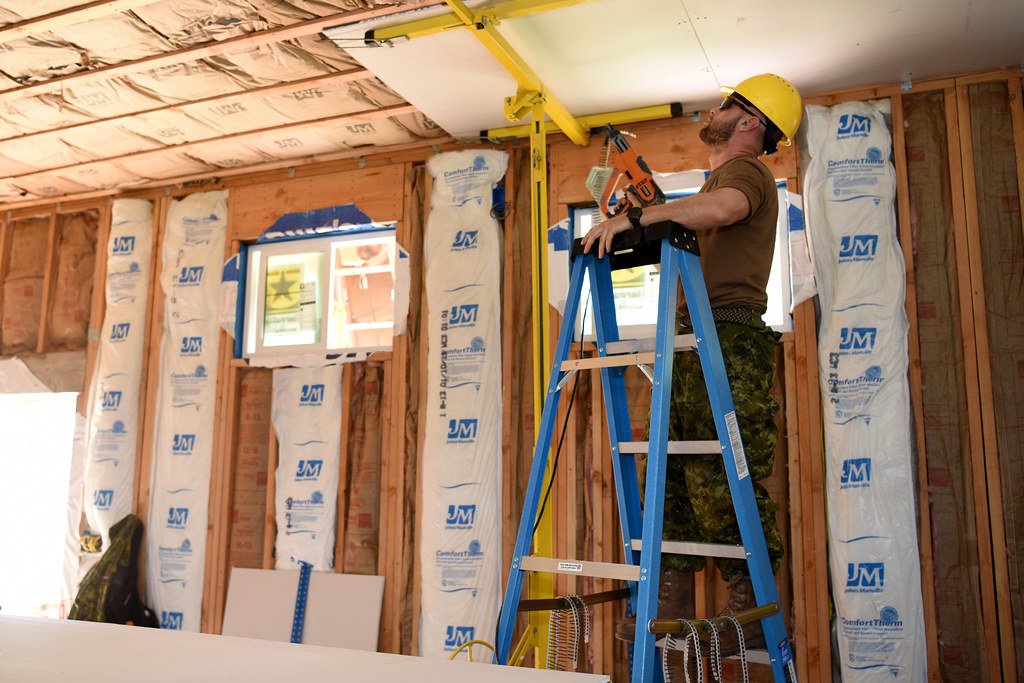 Plasterboard suspended ceiling (1)