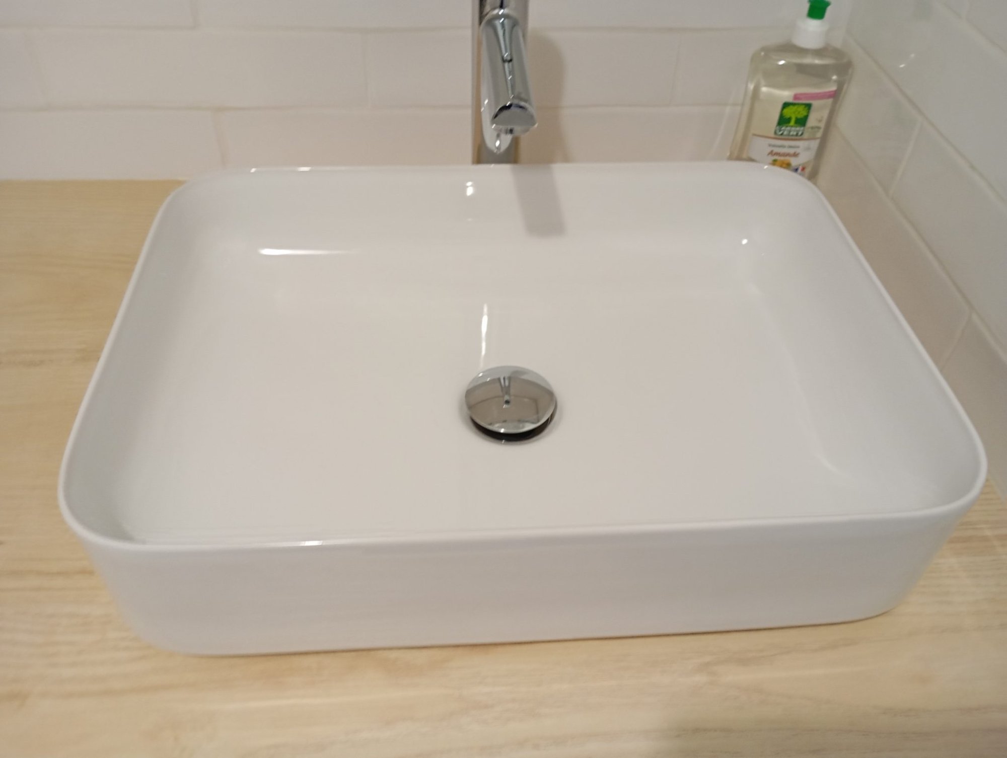 Lavoar ceramic pe blat, 60 cm (1)